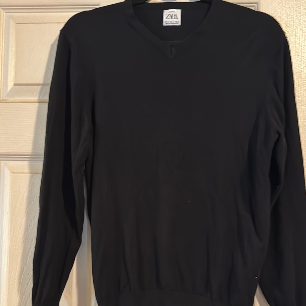 Zara Men's Black Sweater